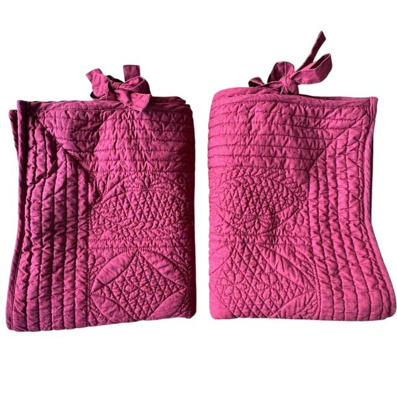 Pottery Barn Quilted Heirloom Side Tie Linen Cotton Cranberry Red Pillow Shams - Picture 1 of 9